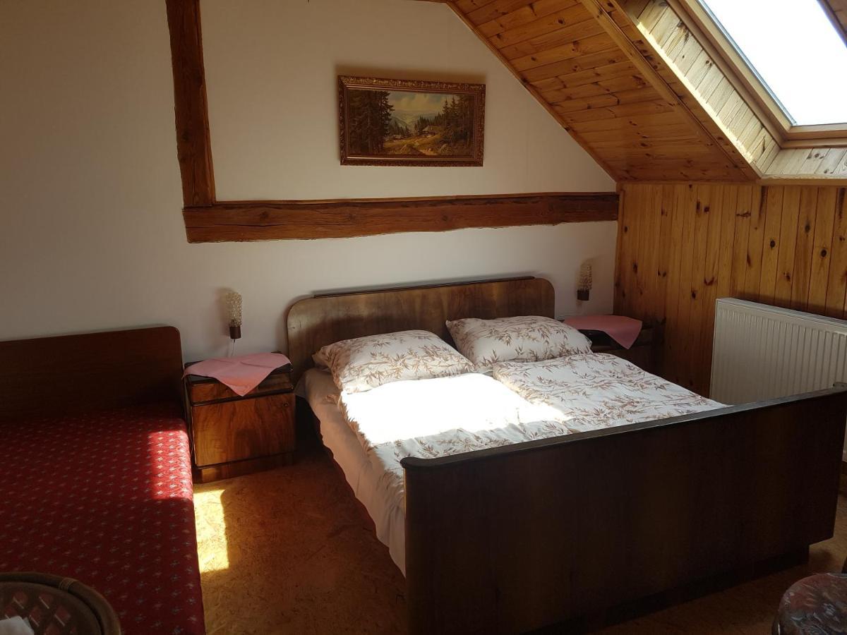 Hostinec Selsky Dvur Zbiroh Экстерьер фото