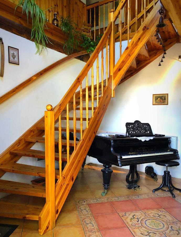Hostinec Selsky Dvur Zbiroh Экстерьер фото
